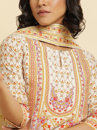 W Floral Printed Straight Kurta With Trousers & Dupatta