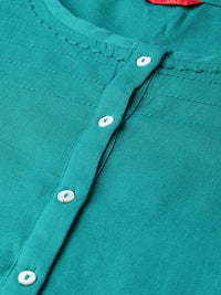 W Women Green Solid Straight Kurta