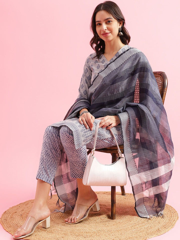 KALINI Women Printed Regular Patchwork Kurta Trousers & Dupatta