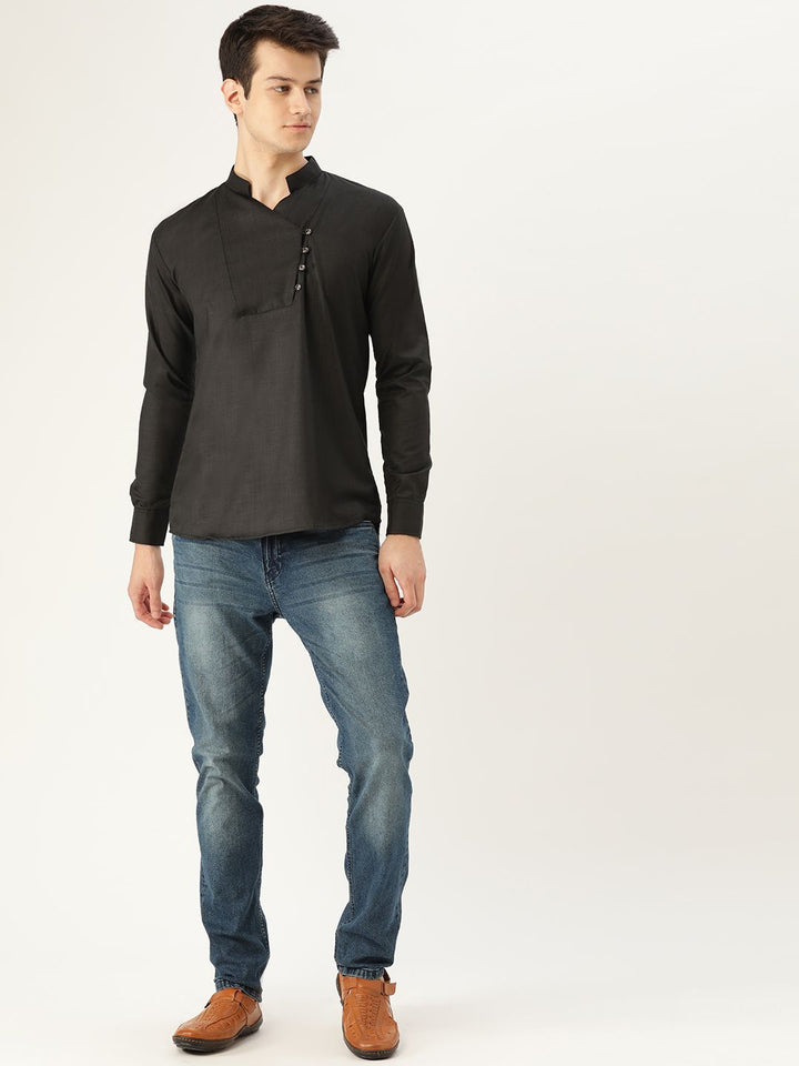 SOJANYA Lelaki Hitam Solid Kurta Lurus Pendek