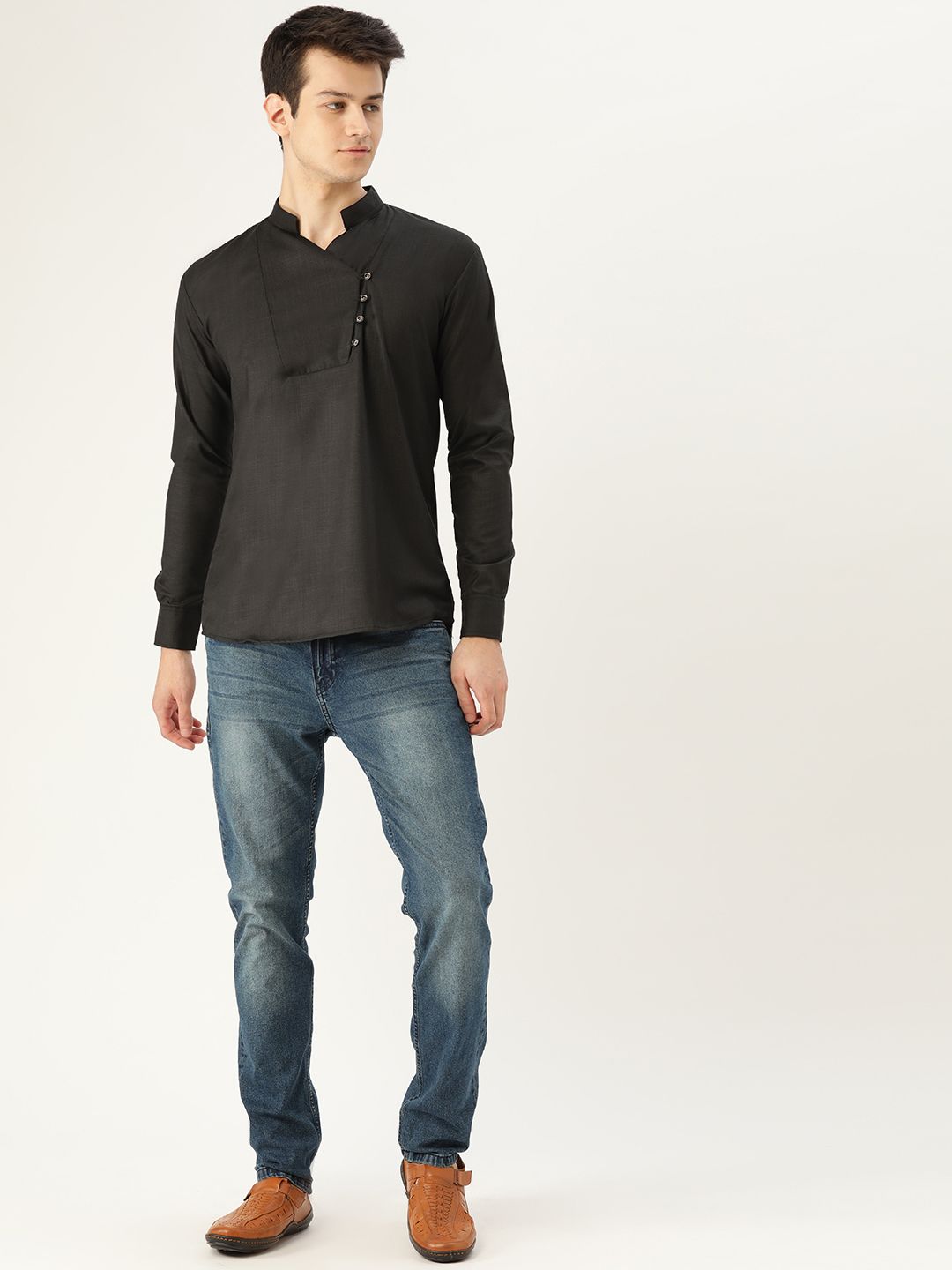 SOJANYA Lelaki Hitam Solid Kurta Lurus Pendek