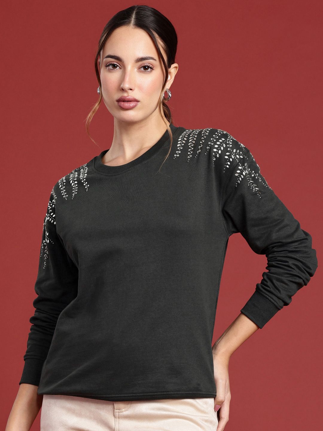 all about you Long Sleeves Studded Embellished Sweatshirt