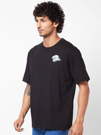 SPYKAR Typography Printed Relaxed Fit Drop-Shoulder Sleeves Casual T-shirt