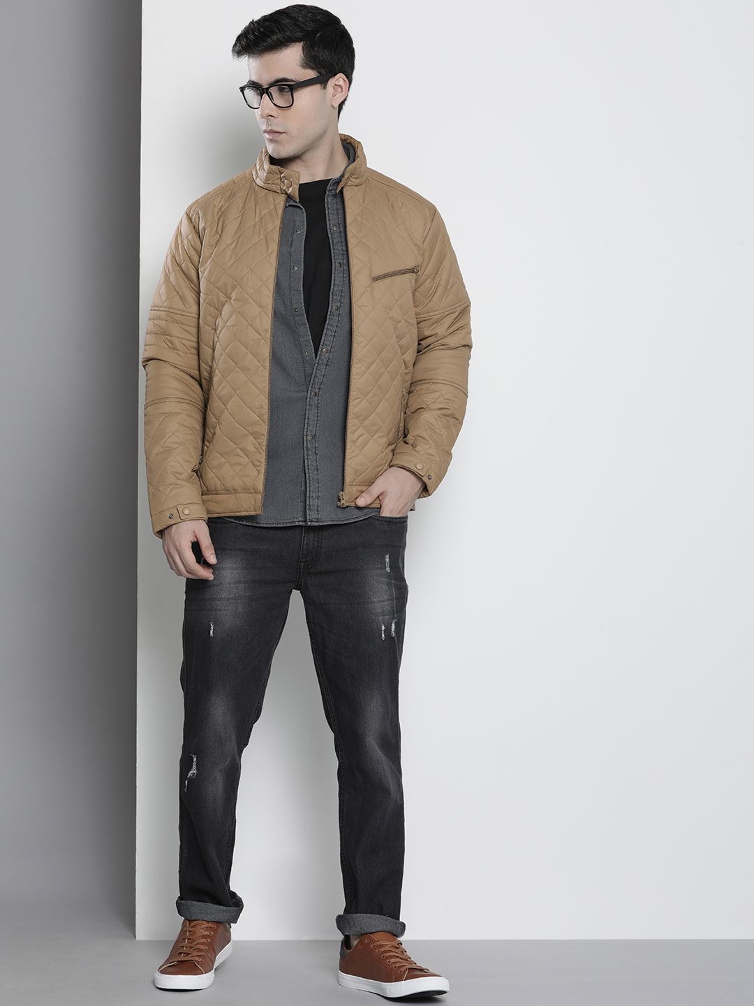 The Indian Garage Co Men Slim Fit Zip-Front Puffer Jacket with Insert Pockets