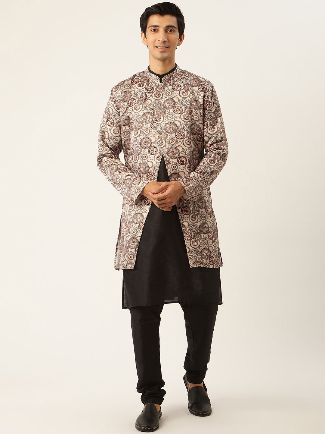 SOJANYA Kurta Solid Lelaki Hitam & Beige dengan Pijama & Jaket