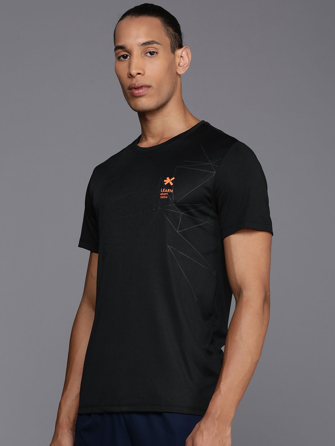 HRX by Hrithik Roshan Geometric Printed Rapid-Dry Antimicrobial Training T-shirt