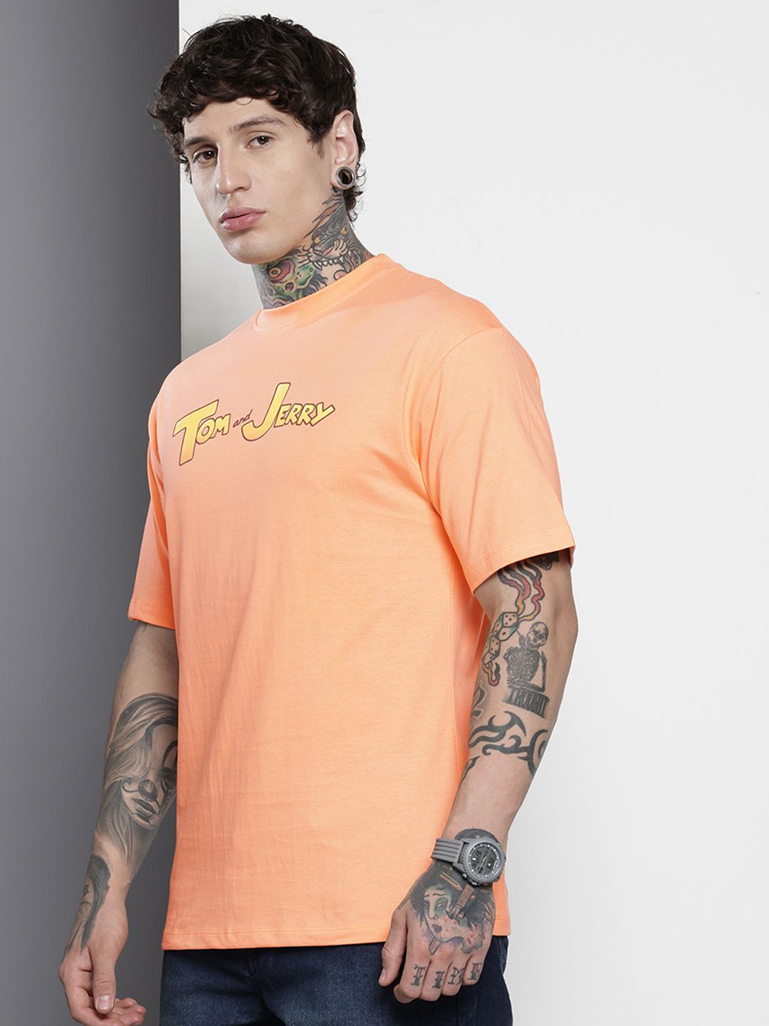 The Indian Garage Co Pure Cotton Tom & Jerry Printed Drop-Shoulder Sleeves Boxy T-shirt