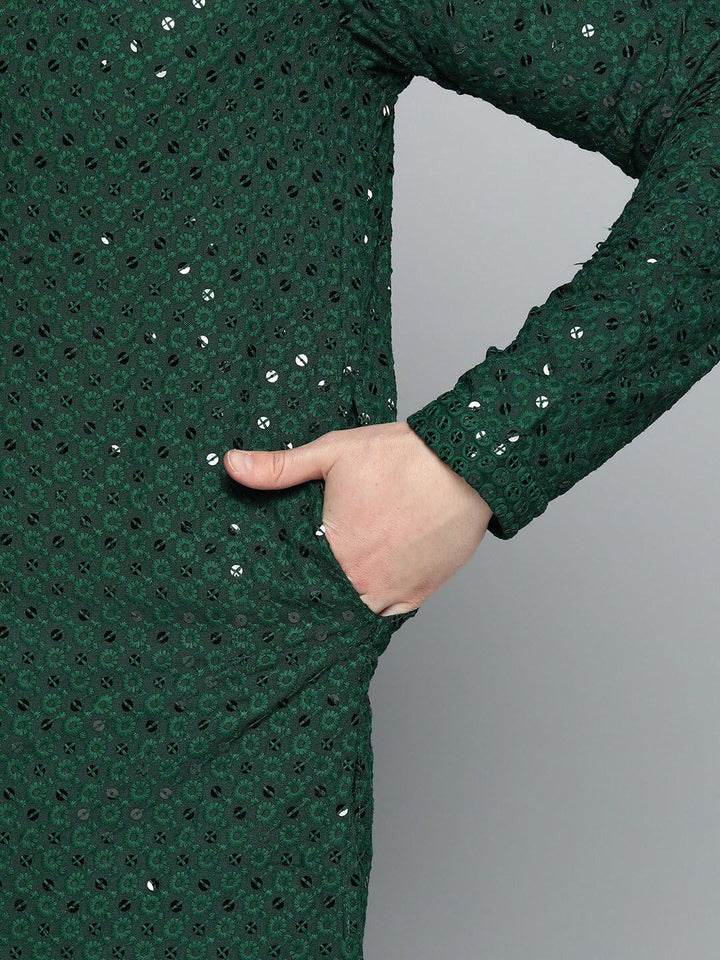 Jompers Men Chikankari Embroidered Cotton Kurta