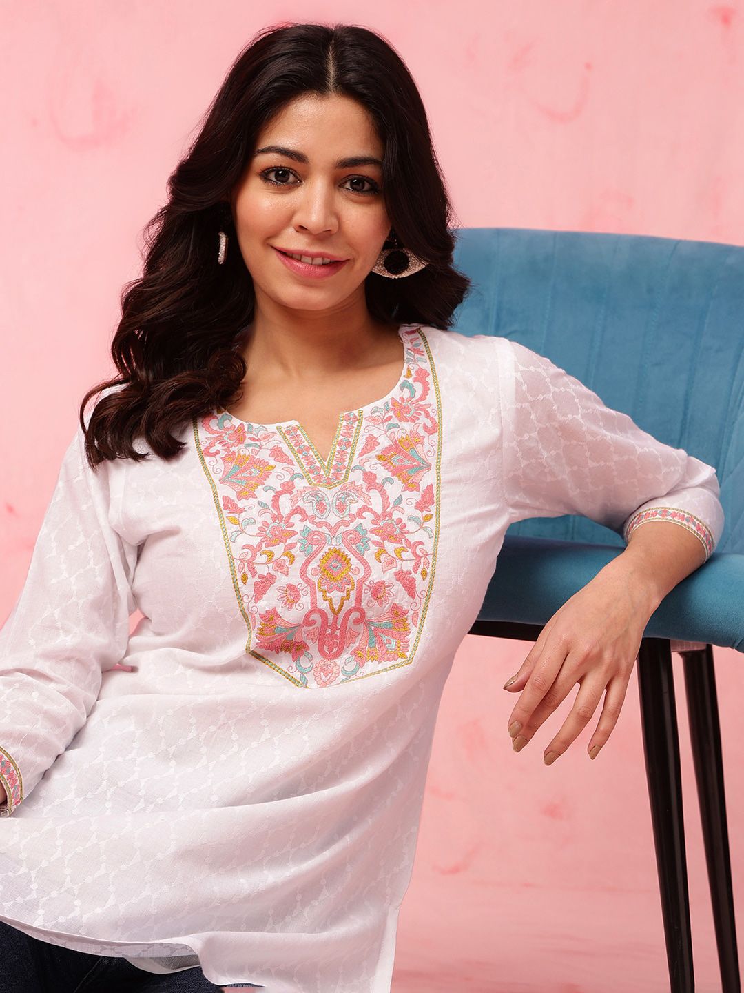 Anouk Women Thread Work Kurta