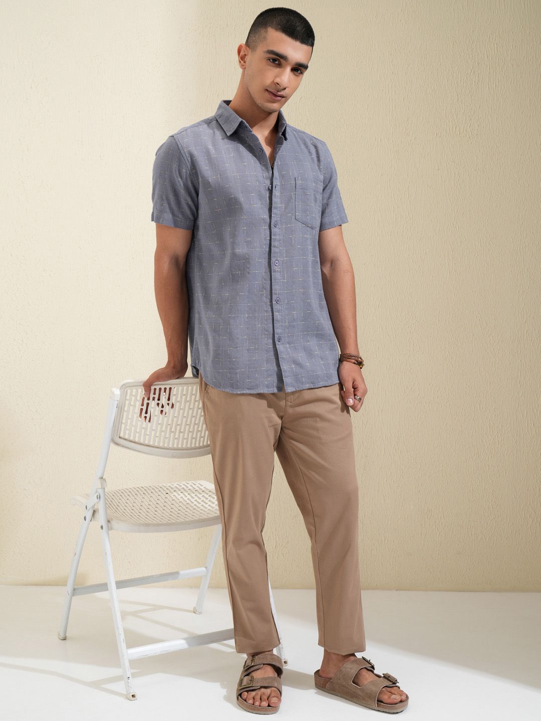 HIGHLANDER Men Special Yarn Dobby Textured Checked Casual Shirt