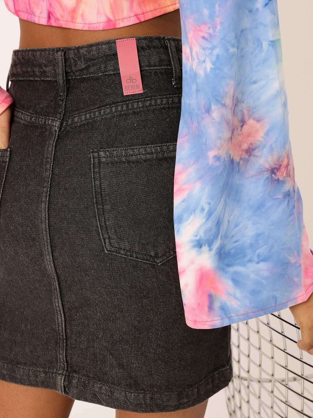 DressBerry Women Urban Savvy High Rise Straight Denim Mini Skirt