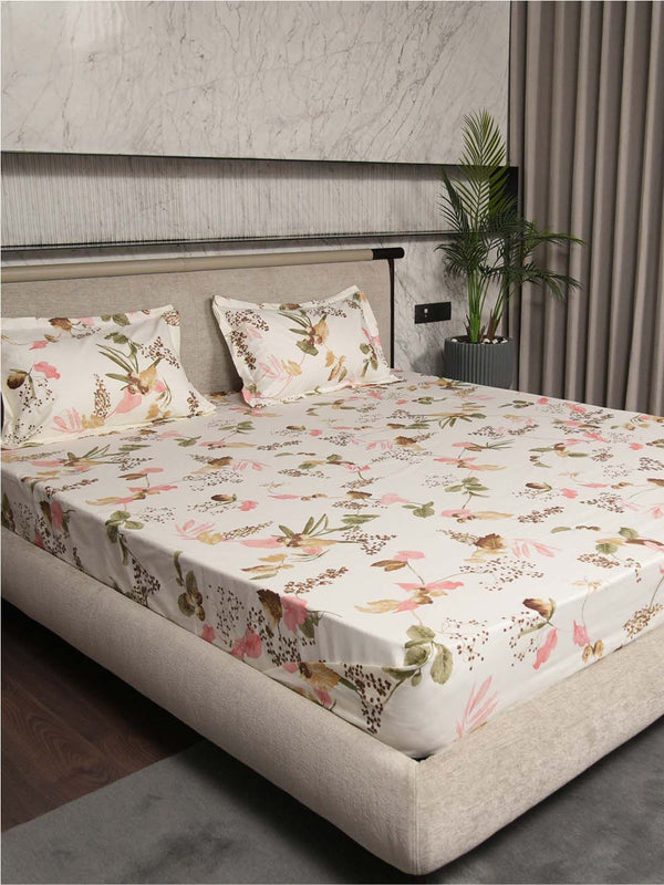 URBAN SPACE White & Peach-Coloured Pure Cotton 200 TC Queen Bedsheet with 2 Pillow Covers