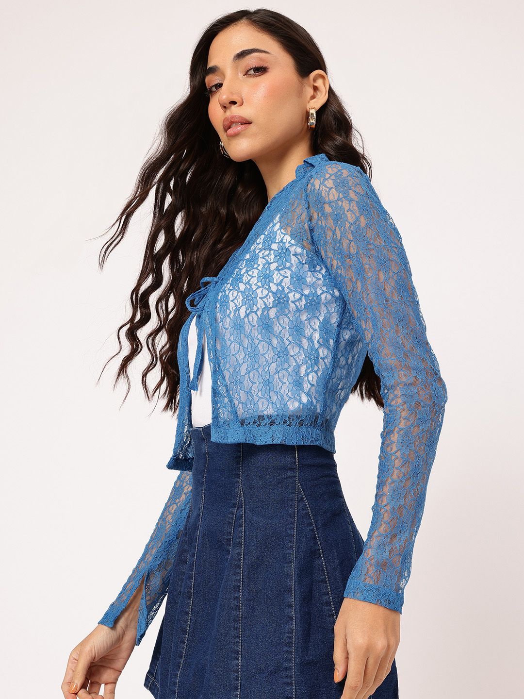 DressBerry Sunkissed-Style Front-Open Tie-Up Neck Sheer Lace Shrug