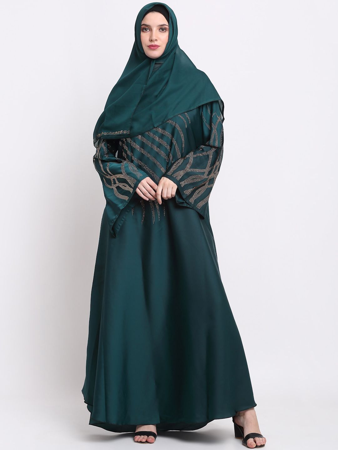KLOTTHE Women Green Embellished Burqas With Scarves