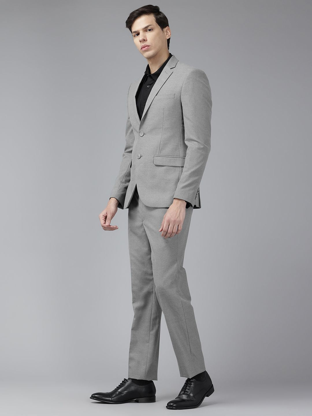 Park Avenue Single Breasted 2-Piece Formal Suit