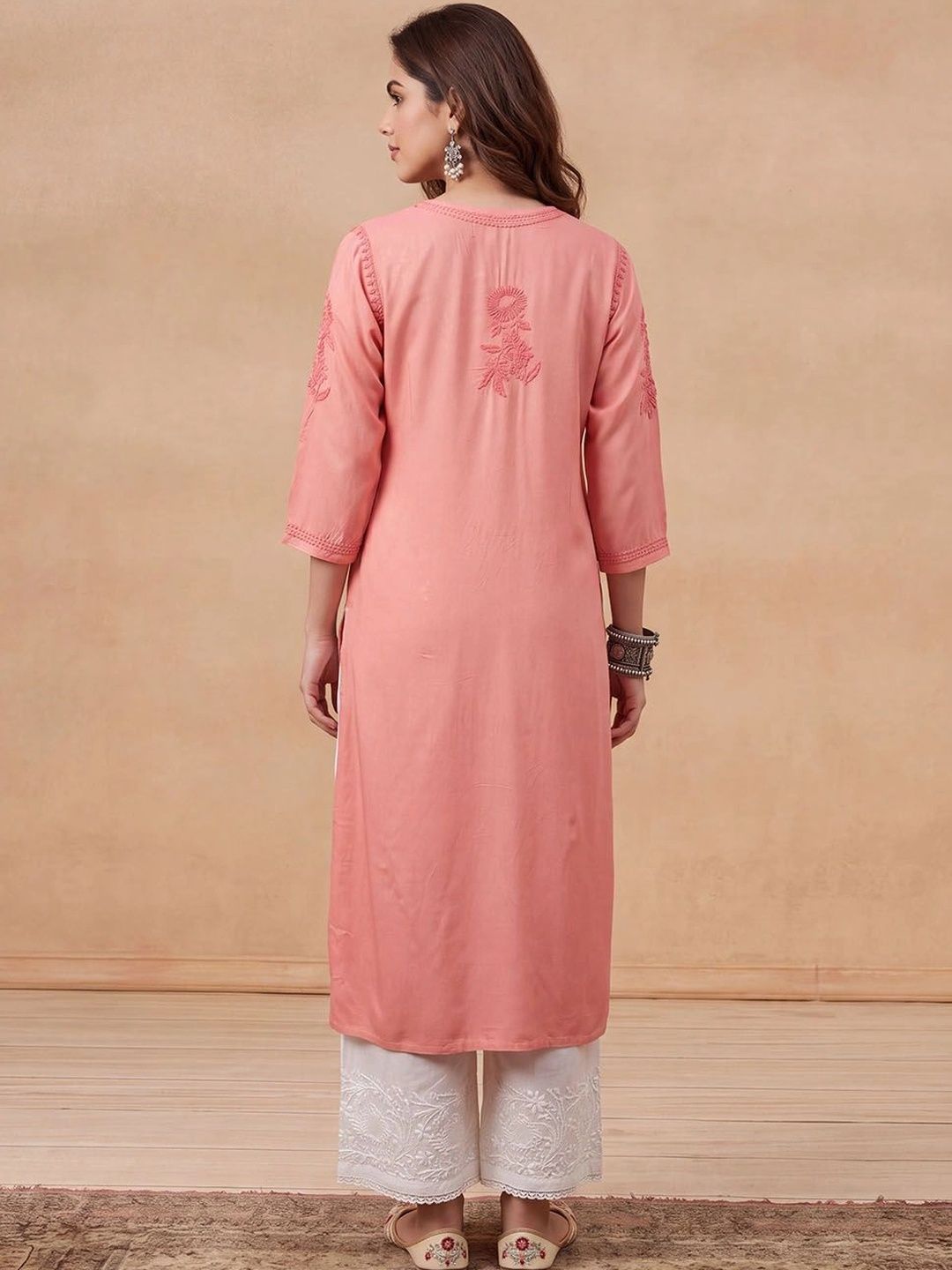 Rumah Wanita Chikankari Sulam Kurta Chikankari