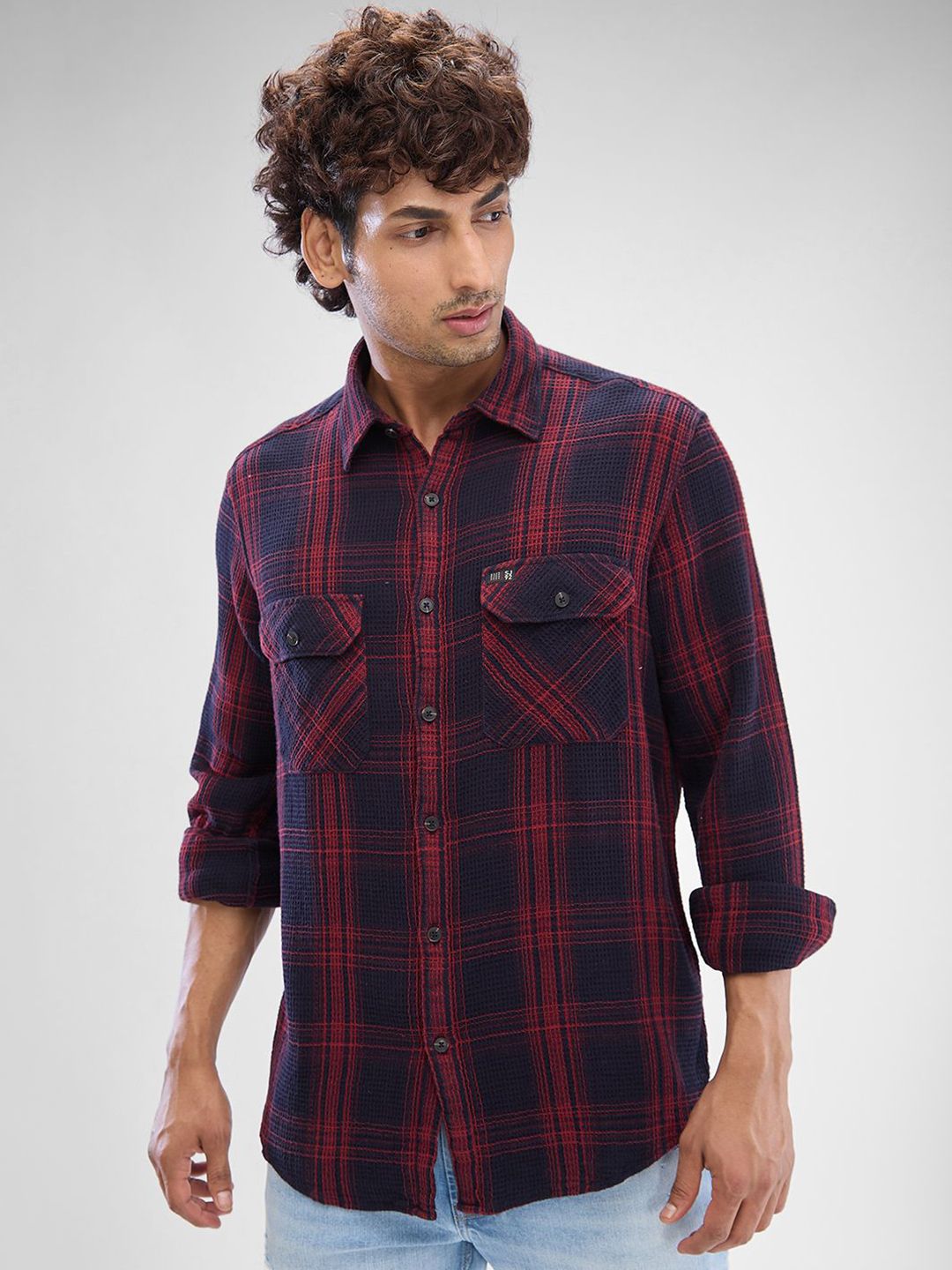 SPYKAR Men Slim Fit Opaque Checked Spread Collar Casual Shirt
