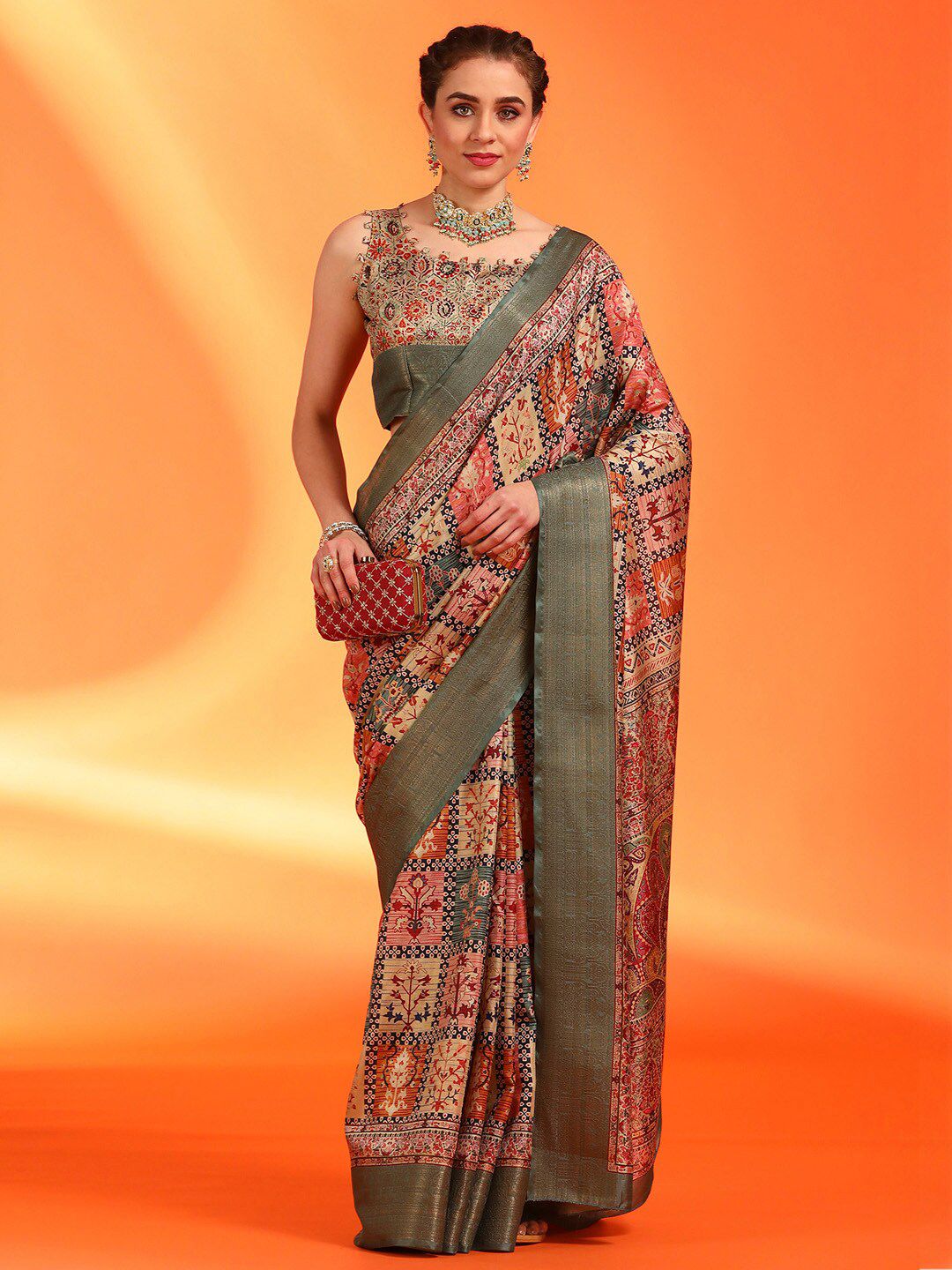 Saree mall Zari Ethnic Printed Sungudi Sarees