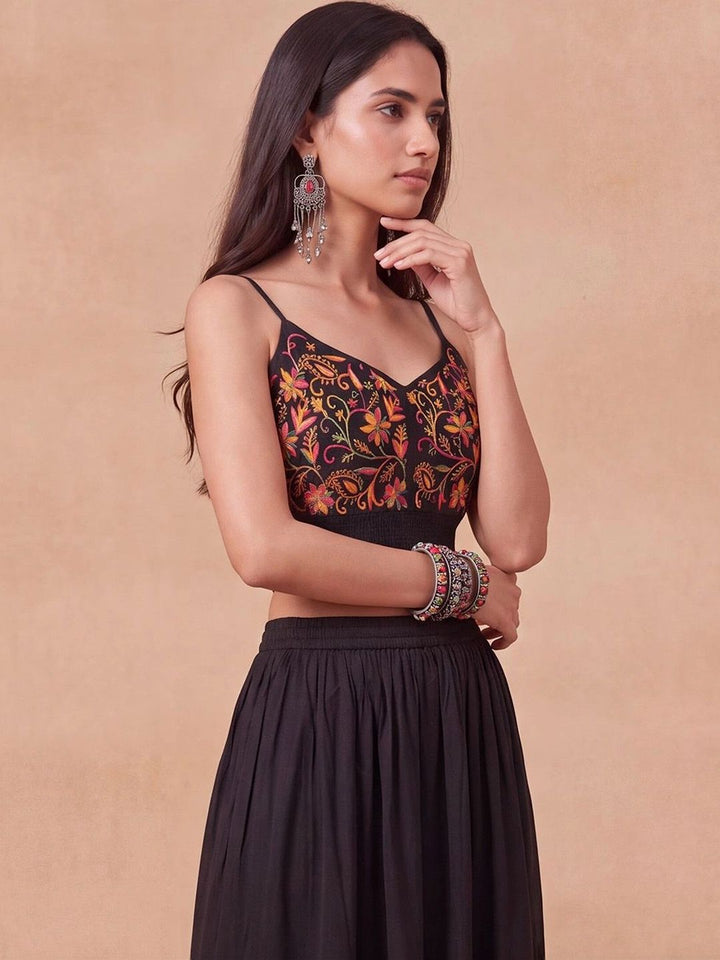 House of Chikankari Floral Embroidered Ethnic Cotton Bralette Crop Top