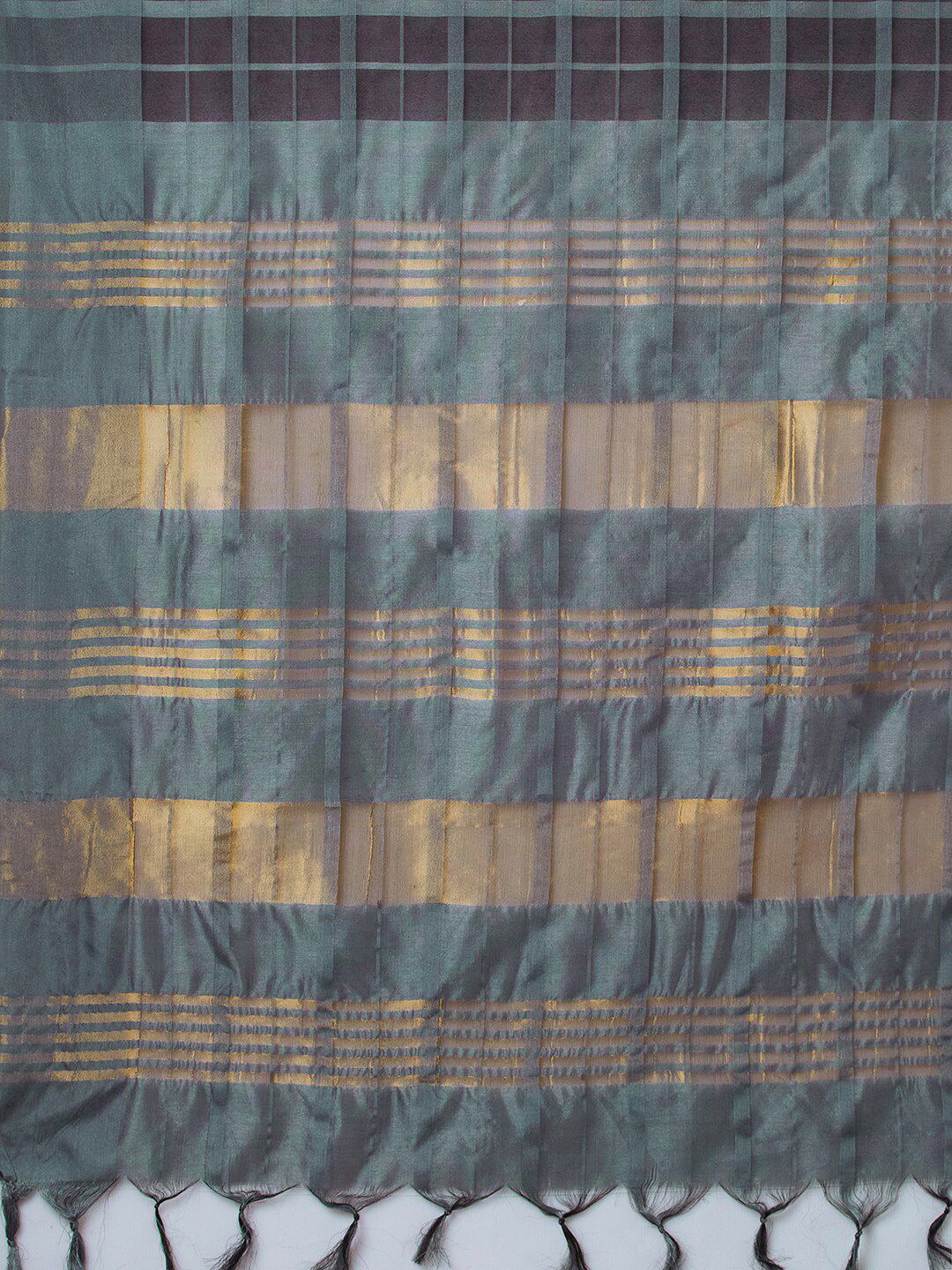 Saree mall Checks Silk Blend Saree