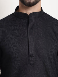 SOJANYA Woven Design Mandarin Collar Thread Work Kurta