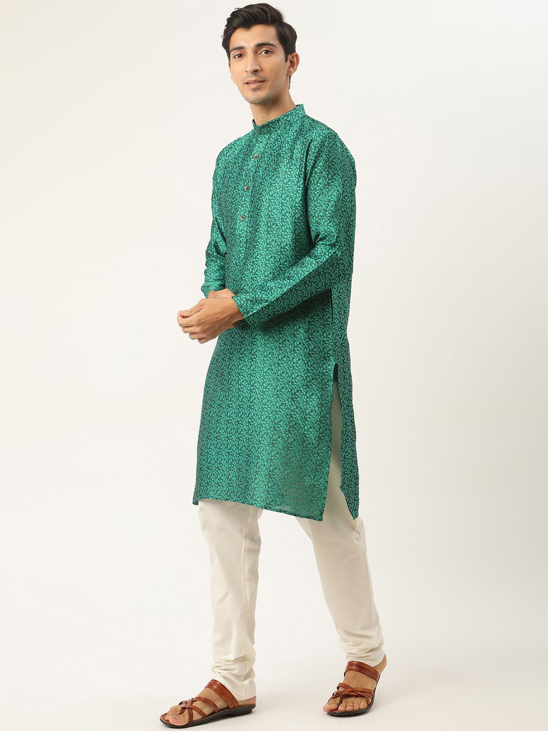 SOJANYA Men Green Self-Design Kurta with Churidar & Nehru Jacket