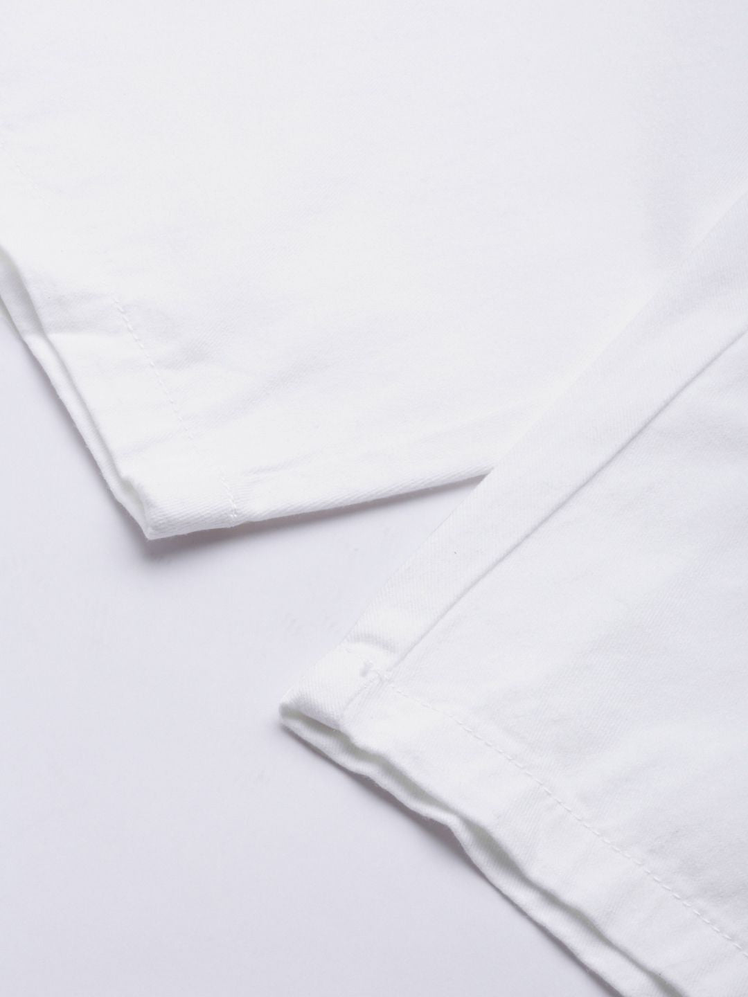 The Indian Garage Co Men White Slim Fit Cotton Chino Shorts