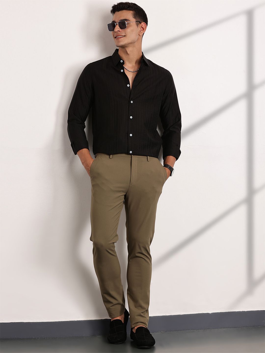 Thomas Scott Men Classic Slim Fit Opaque Casual Shirt
