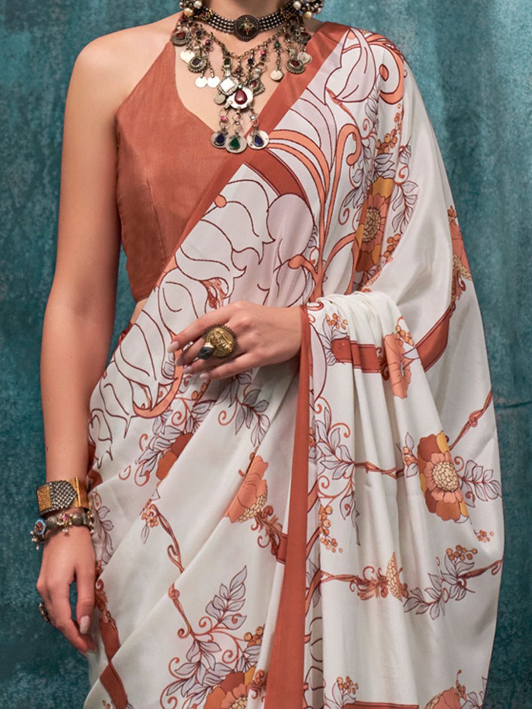 Saree mall Printed Poly Crepe Bagru Sarees