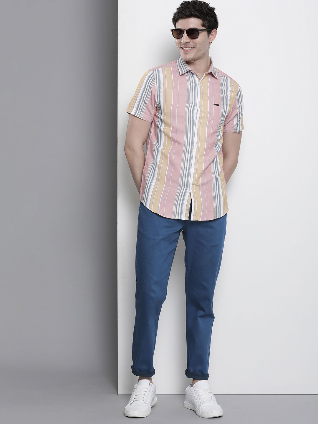 The Indian Garage Co Men Slim Fit Chinos Trousers