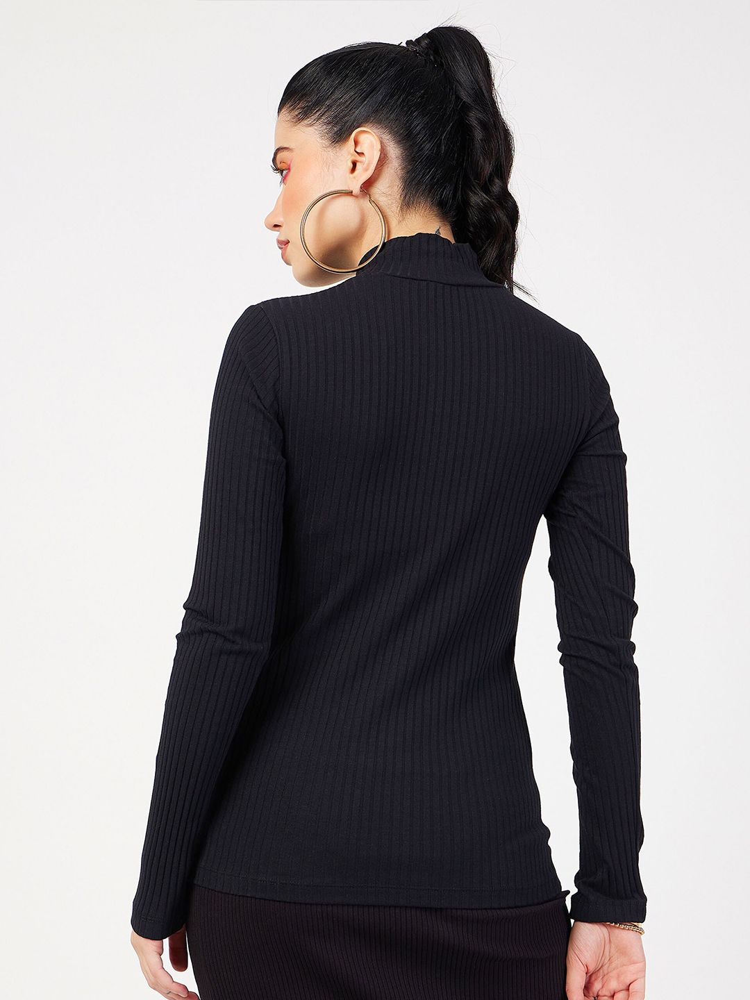 SASSAFRAS Black Ribbed High Neck Fitted Top
