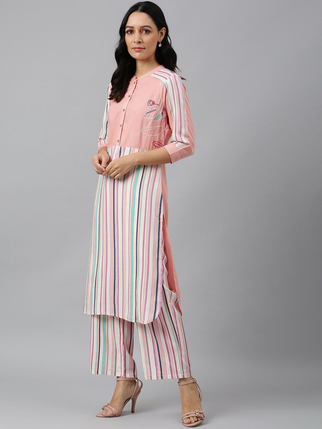 W Women Pink & Blue Striped Kurta