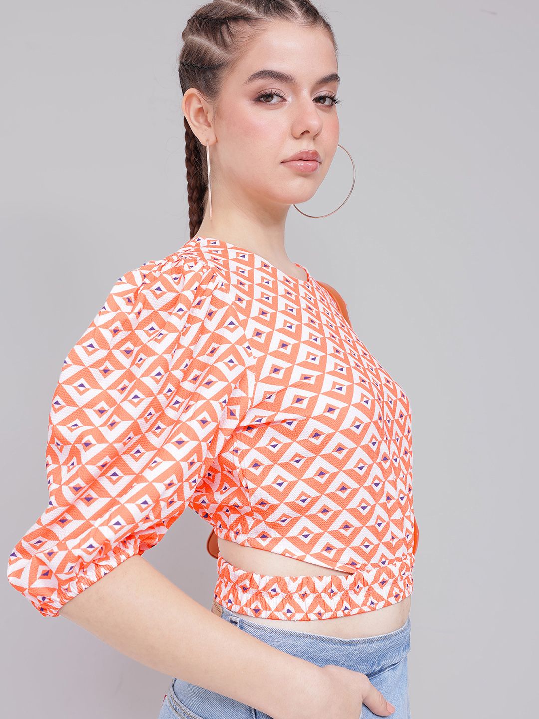 DressBerry Pastel Geo Printed Cut-Out Crop Top