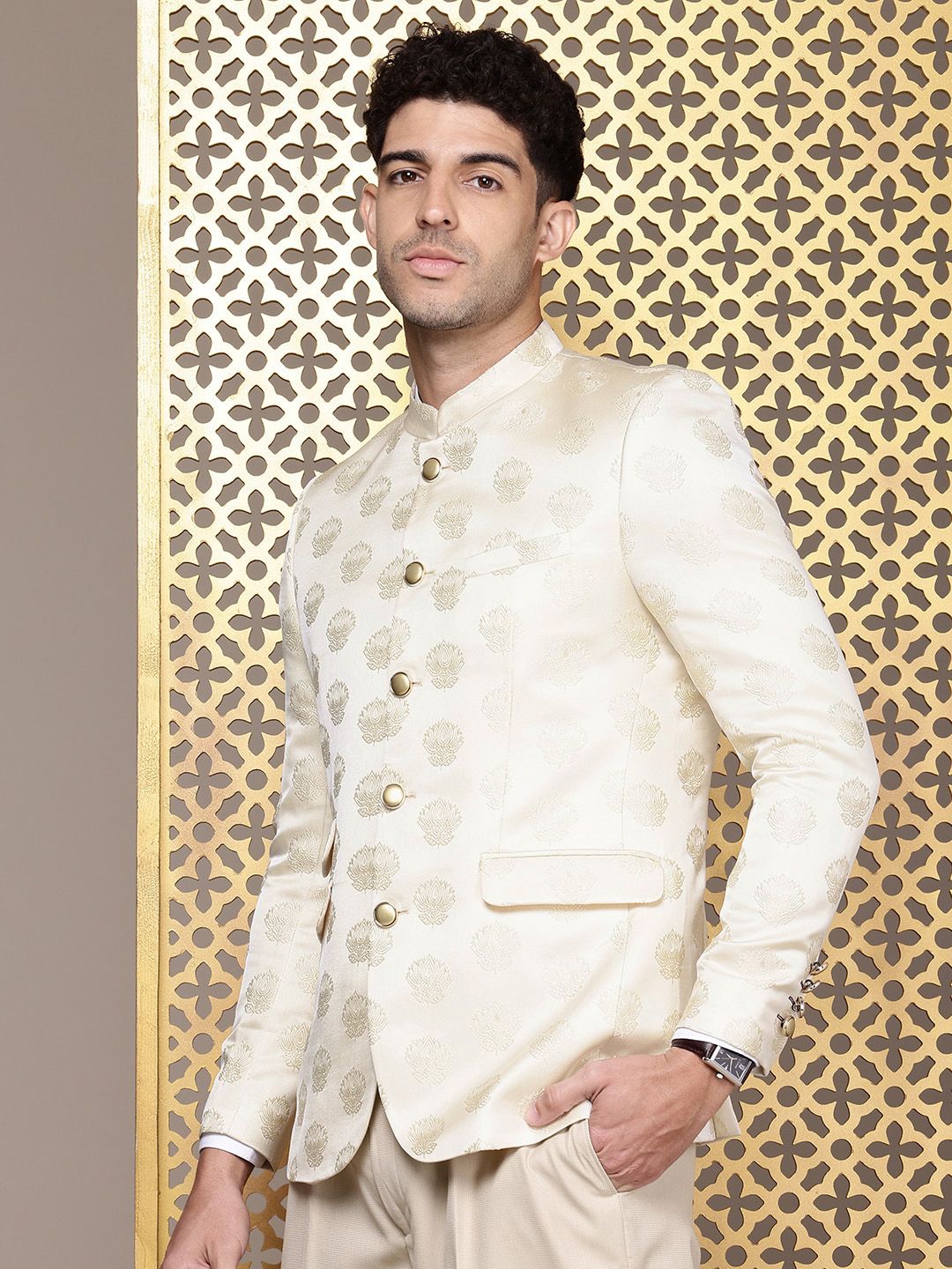 House of Pataudi Self Design Embroidered Jashn Bandhgala Blazer