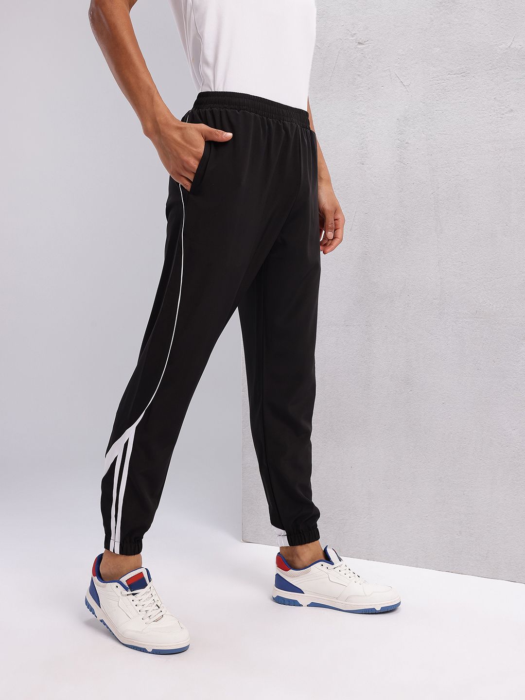 HRX by Hrithik Roshan Men Lifestyle Track Pants
