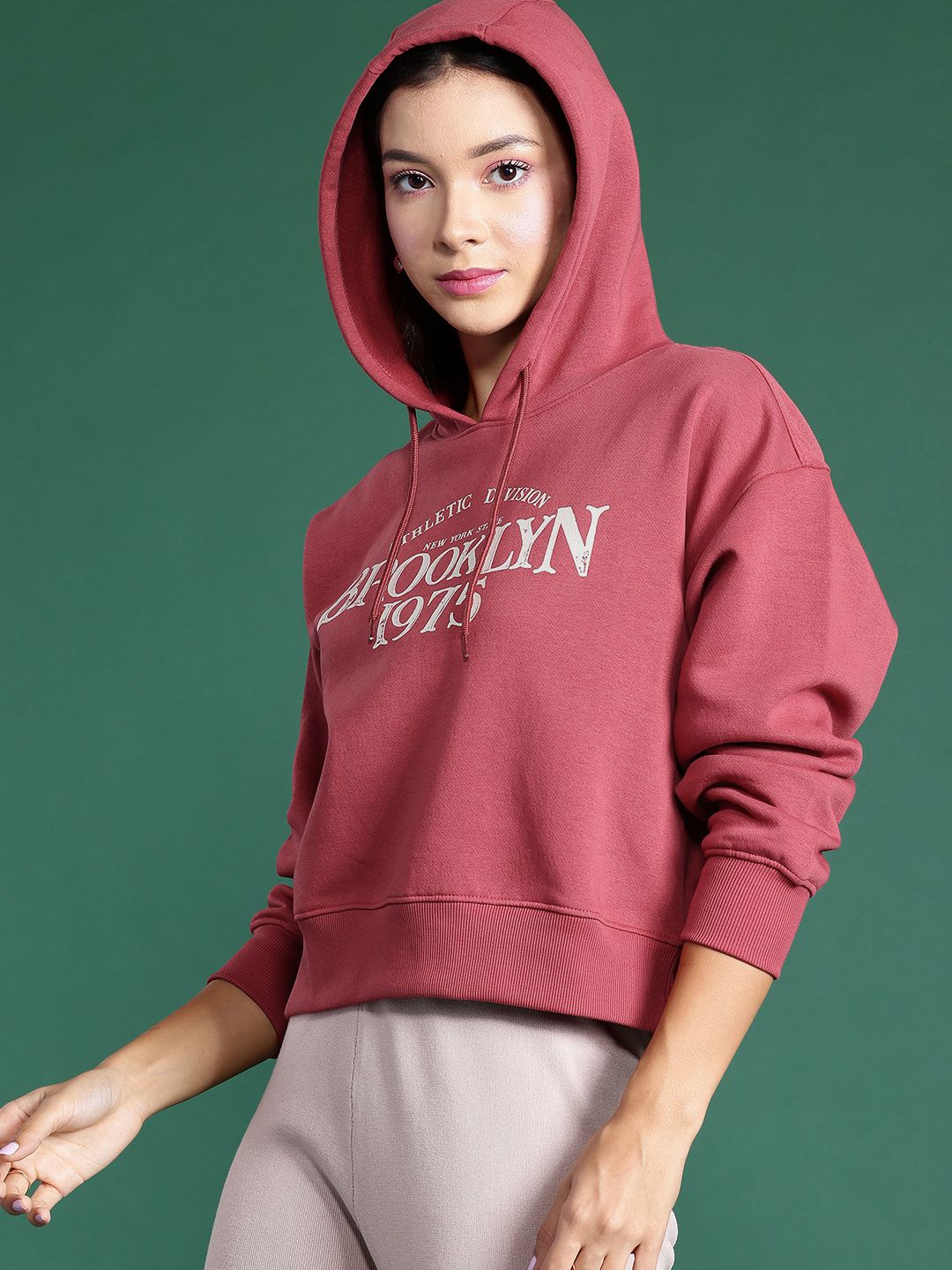 DressBerry Drop Shoulder Sleeves Printed Hooded Sweatshirt