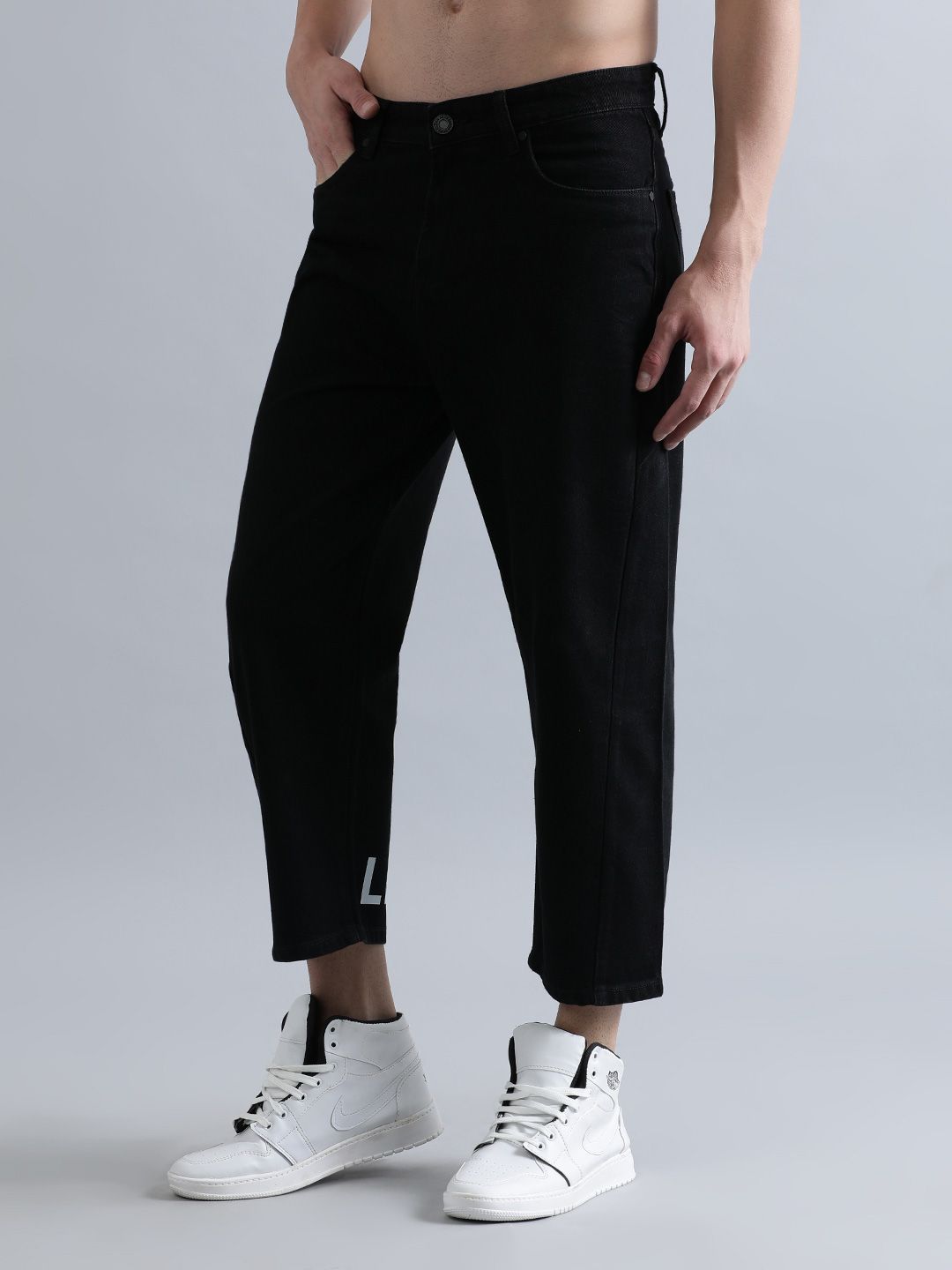 Bene Kleed Men Loose Fit Pure Cotton Printed Cropped Jeans