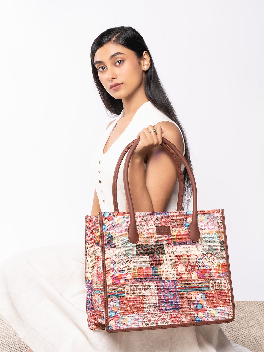 ZOUK Ethnic Motifs Printed Oversized Shopper Jute Handheld Bag