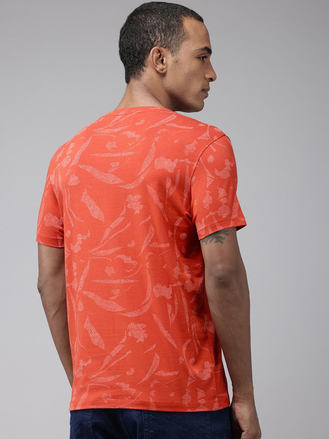 SPYKAR Graphic Printed Slim Fit T-shirt