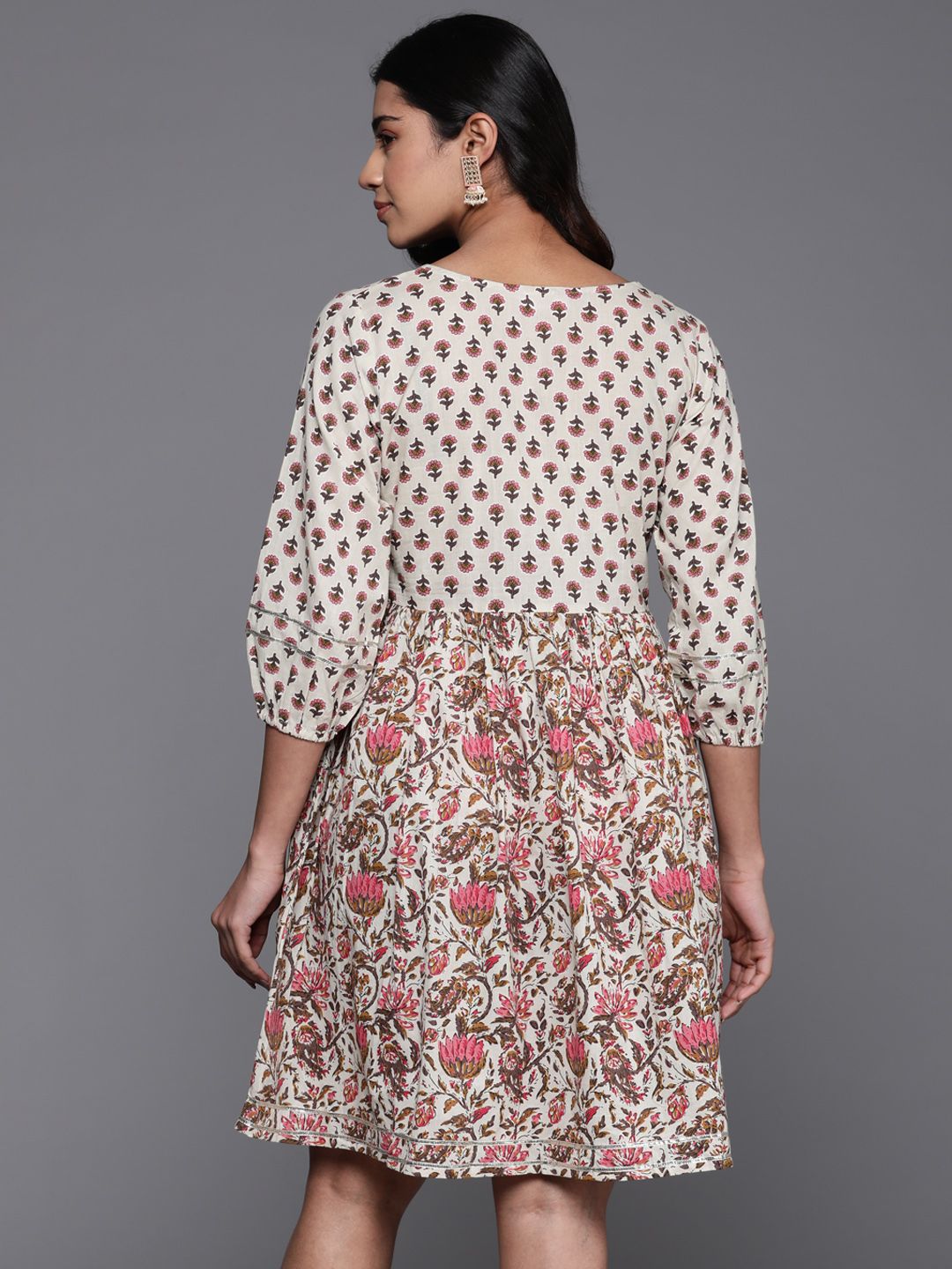 Libas Floral Print V-Neck Puff Sleeve Gathered Or Pleated Wrap Dress