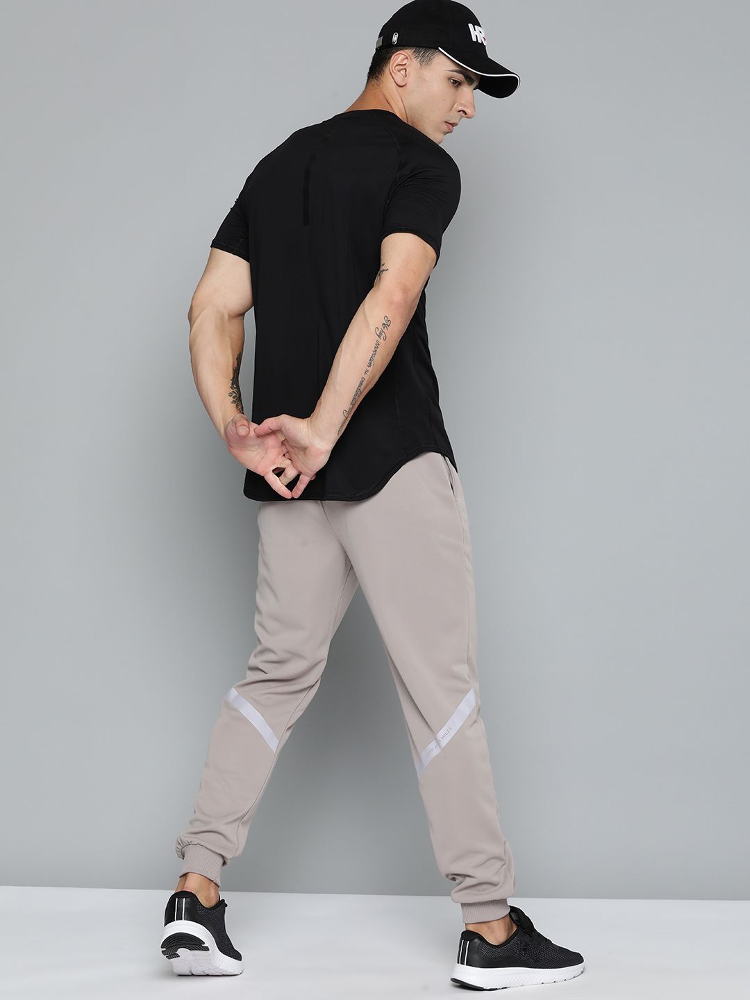 HRX by Hrithik Roshan Men Rapid-Dry Running Joggers
