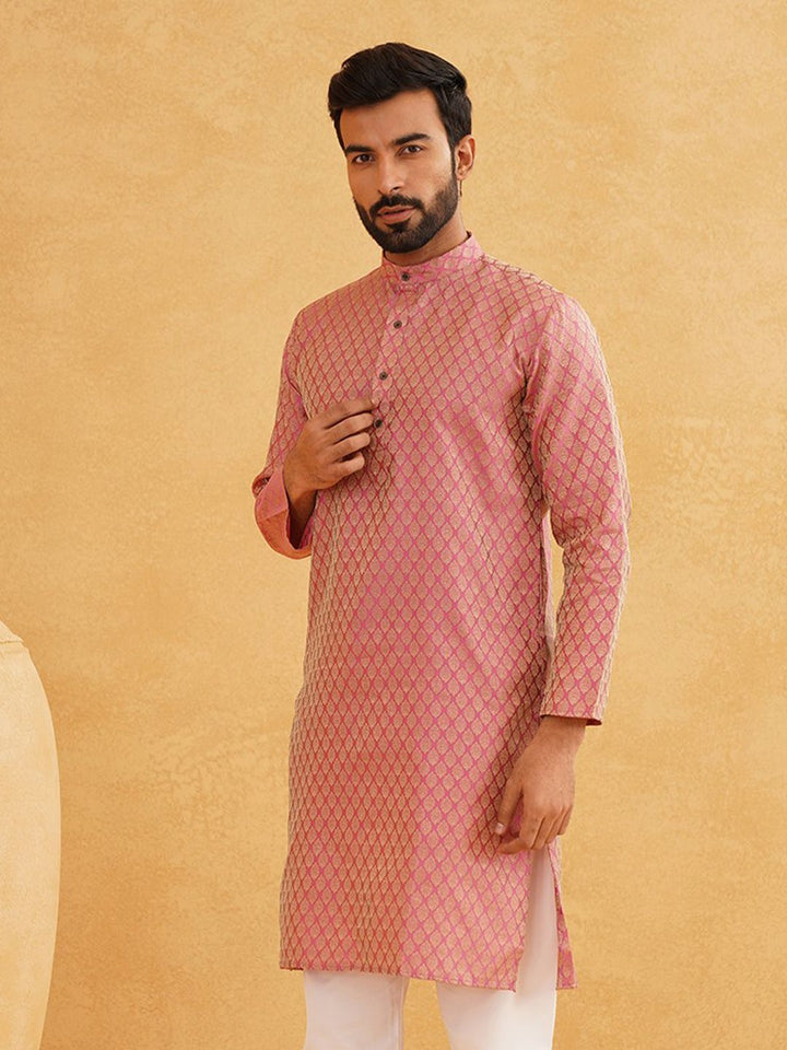 SOJANYA Men Pink & Beige Ethnic Motifs Jacquard Woven Design Straight Kurta