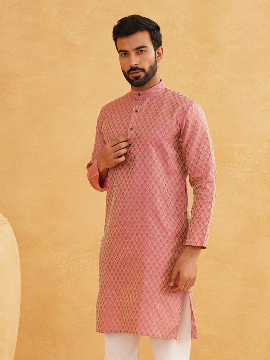 SOJANYA Men Pink & Beige Ethnic Motifs Jacquard Woven Design Straight Kurta