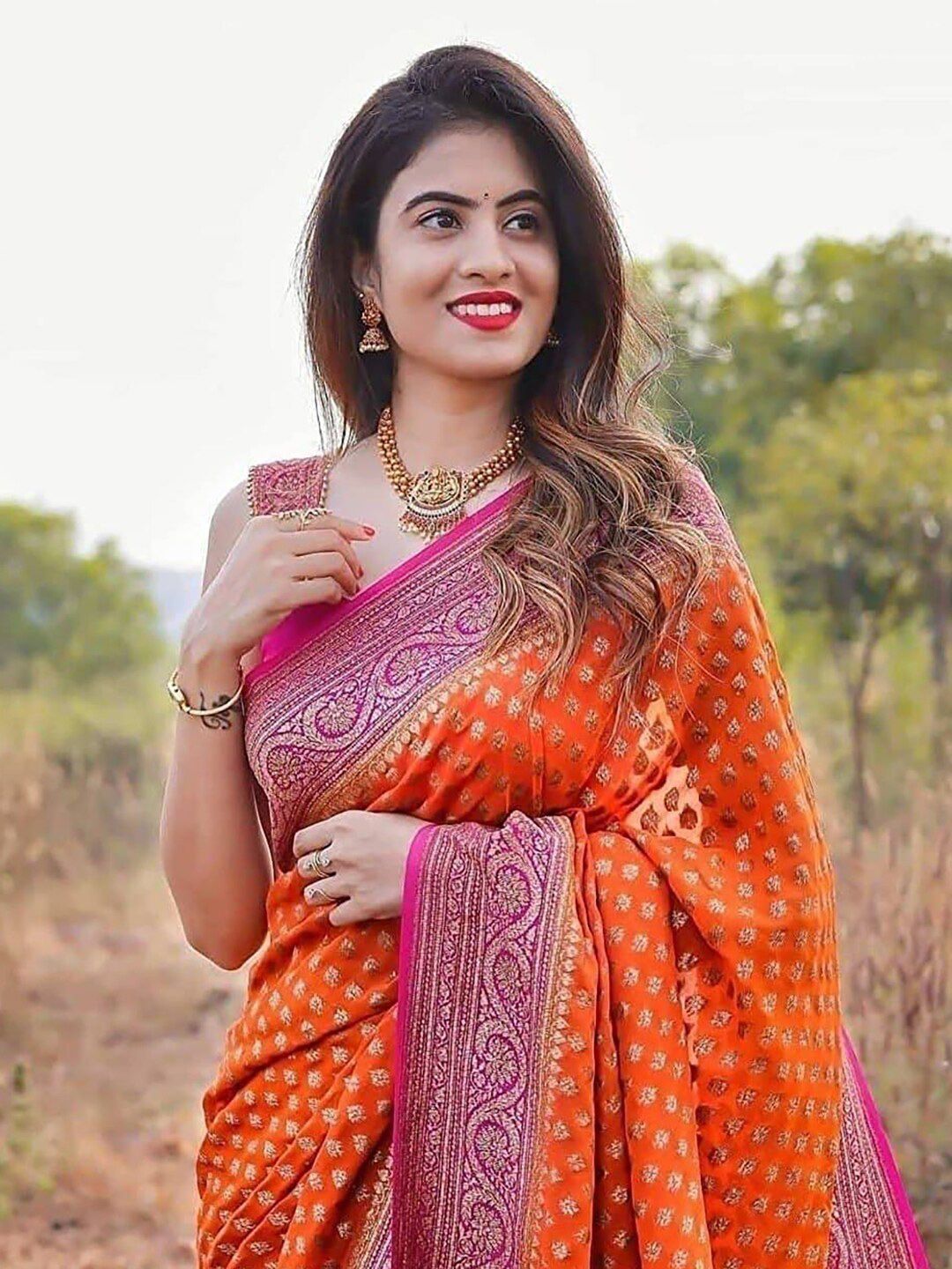 KALINI Ethnic Motif Woven Design Zari Banarasi Saree