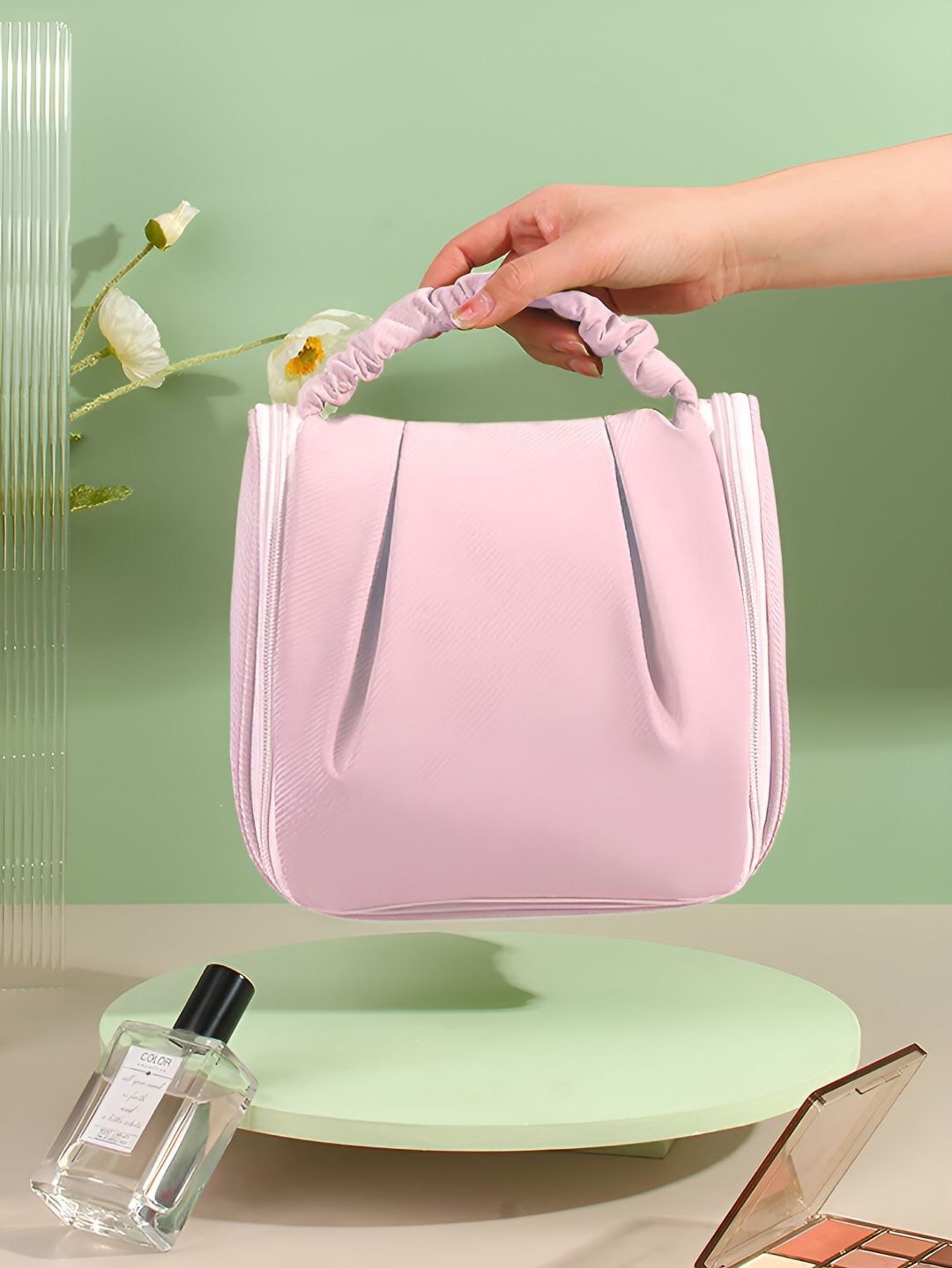 Cortina Pink Water Resistant Makeup Organiser