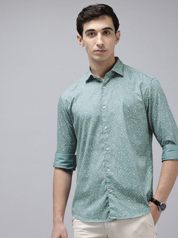 Park Avenue Cotton Slim Fit Geometric Printed Casual Shirt