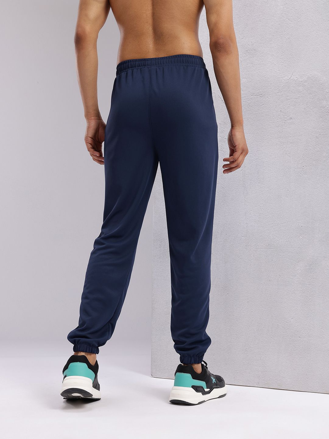 HRX by Hrithik Roshan Men Brand Logo Printed Rapid-Dry Training Joggers