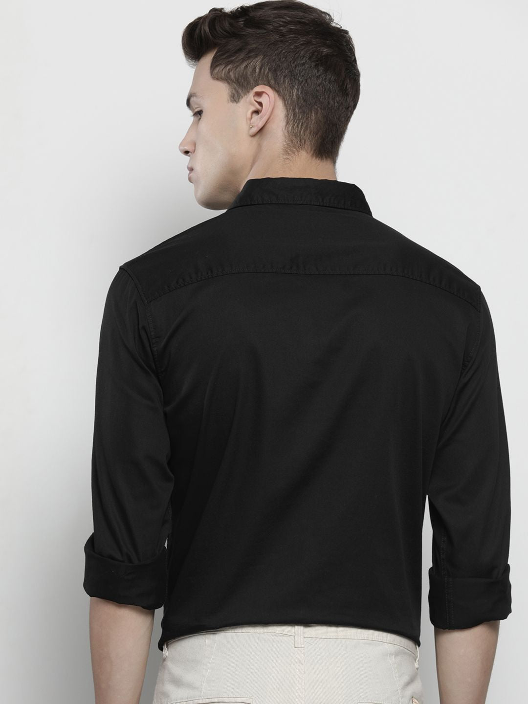 The Indian Garage Co Men Black Solid Comfort Casual Shirt