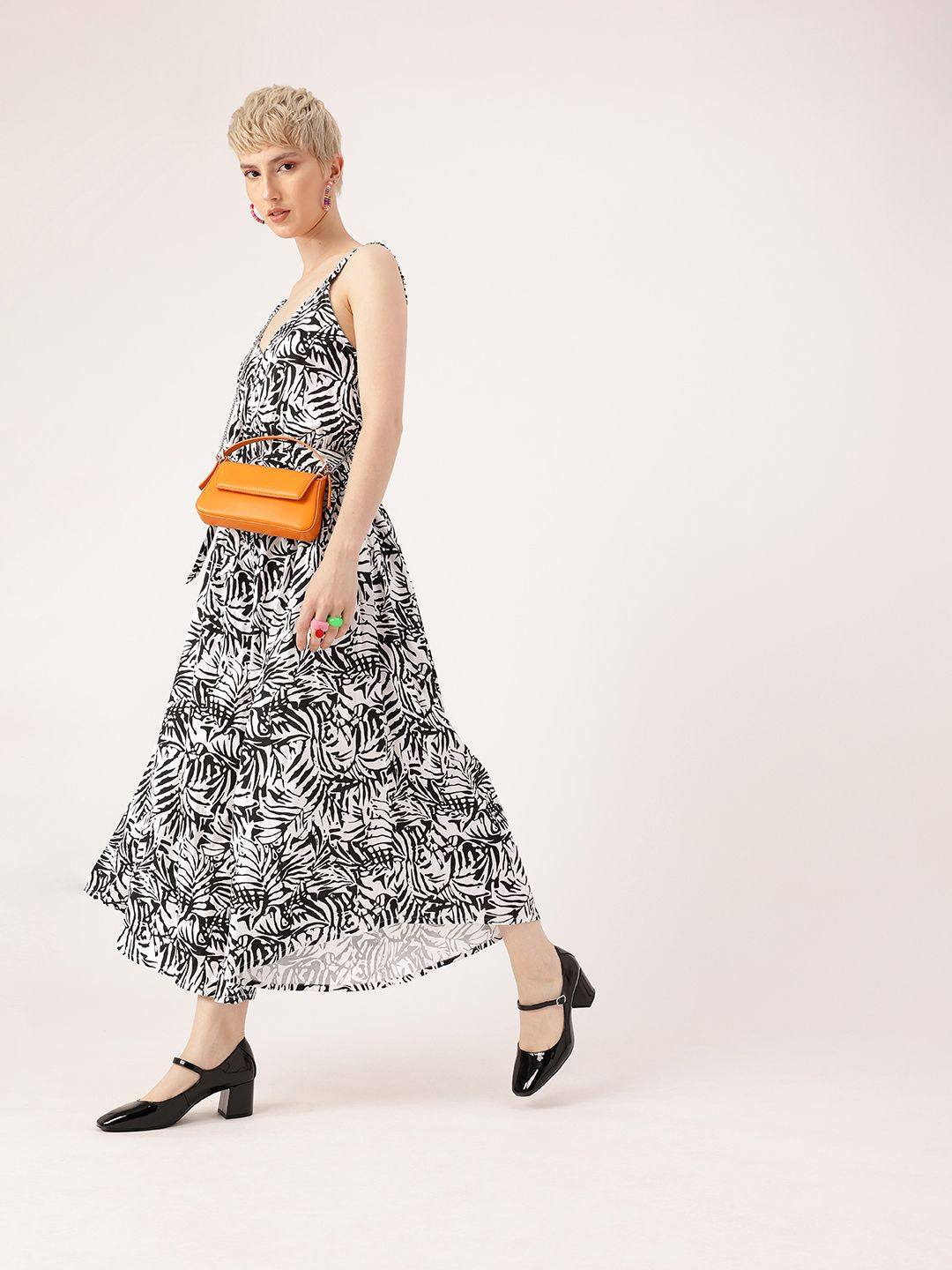 DressBerry Monochrome Tropics Cinched Waist Cropped Jumpsuit