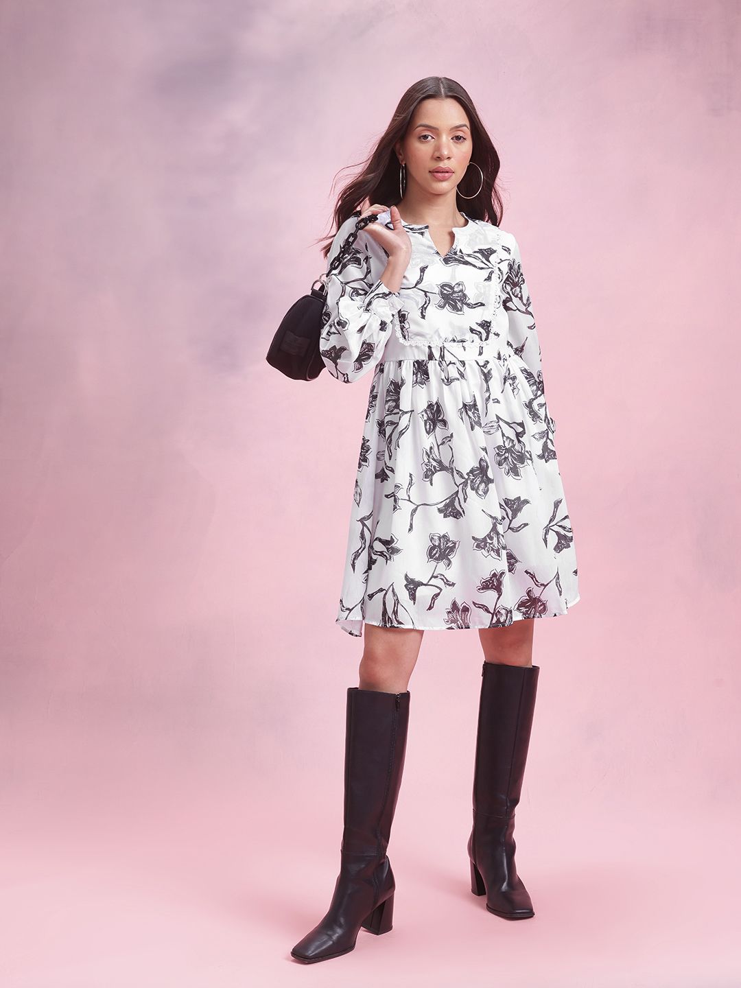 DressBerry Floral Print A-Line Dress with Lace-Details